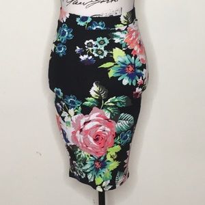 Rose pencil skirt